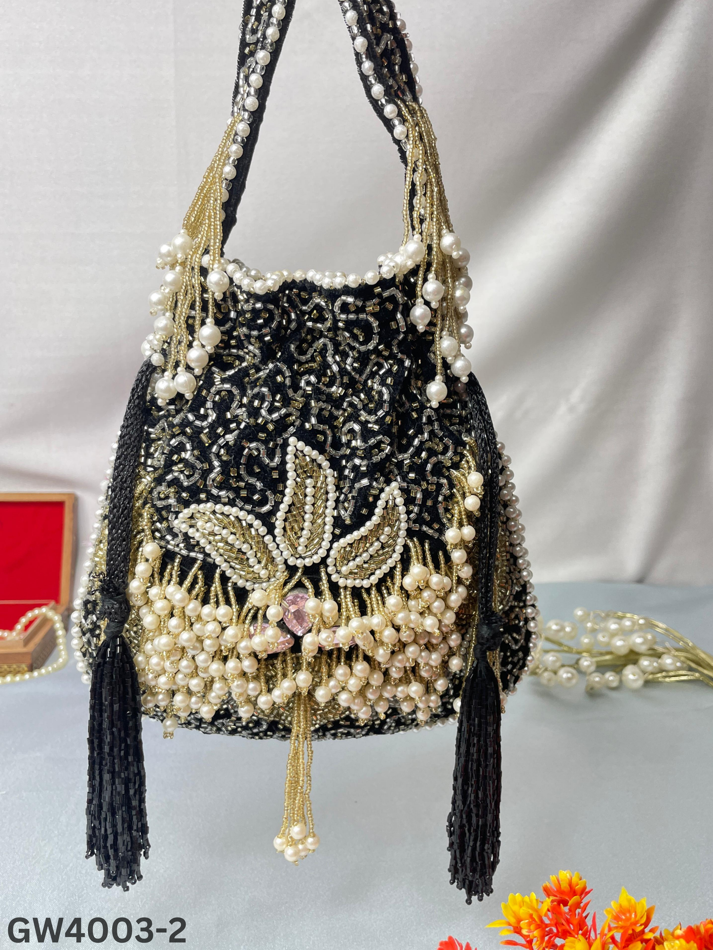 Amelia 3d handwork potli BEG