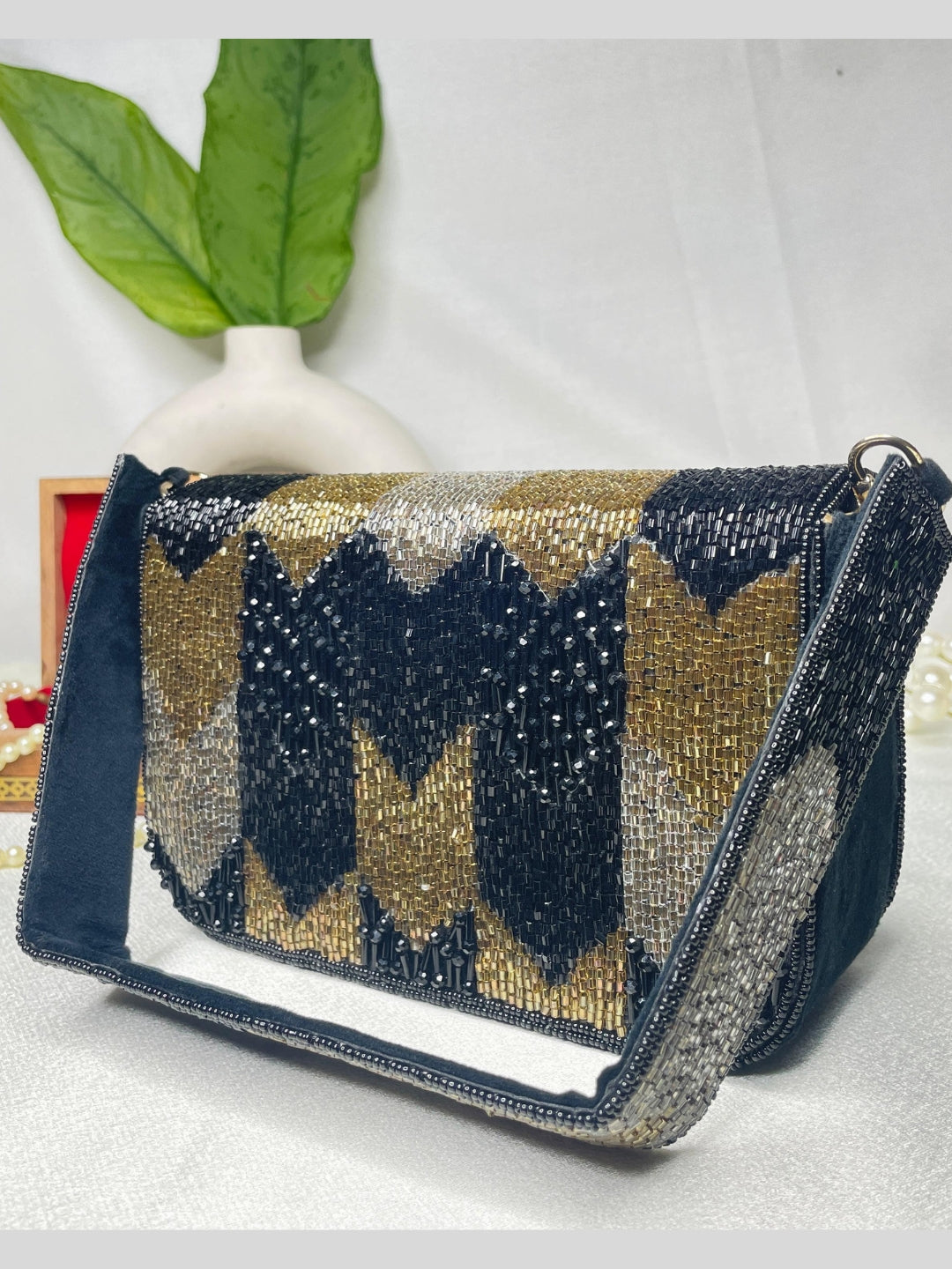 PAKIZA FLOWER THREE FOLD EMBROIDERD SUEDE