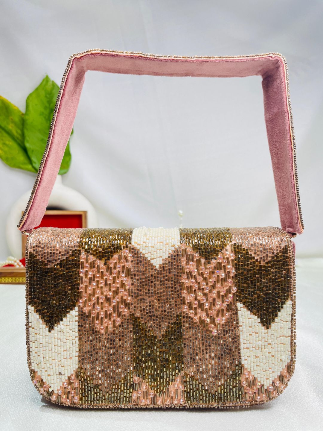 PAKIZA FLOWER THREE FOLD EMBROIDERD SUEDE