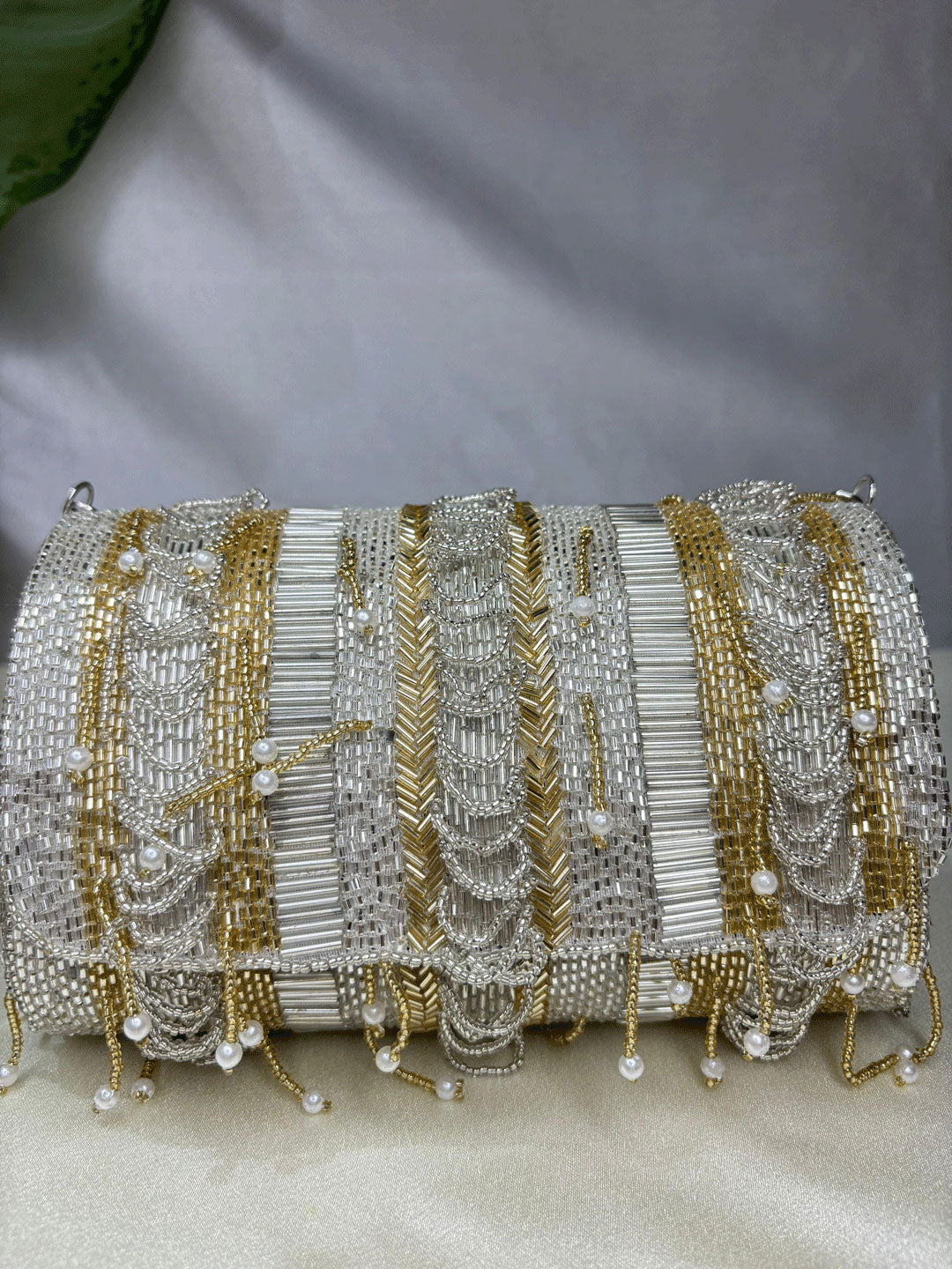 IDALIA nalki silver gold mix flap