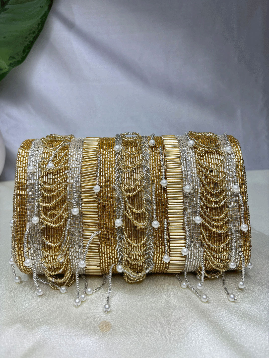IDALIA nalki gold silver mix flap