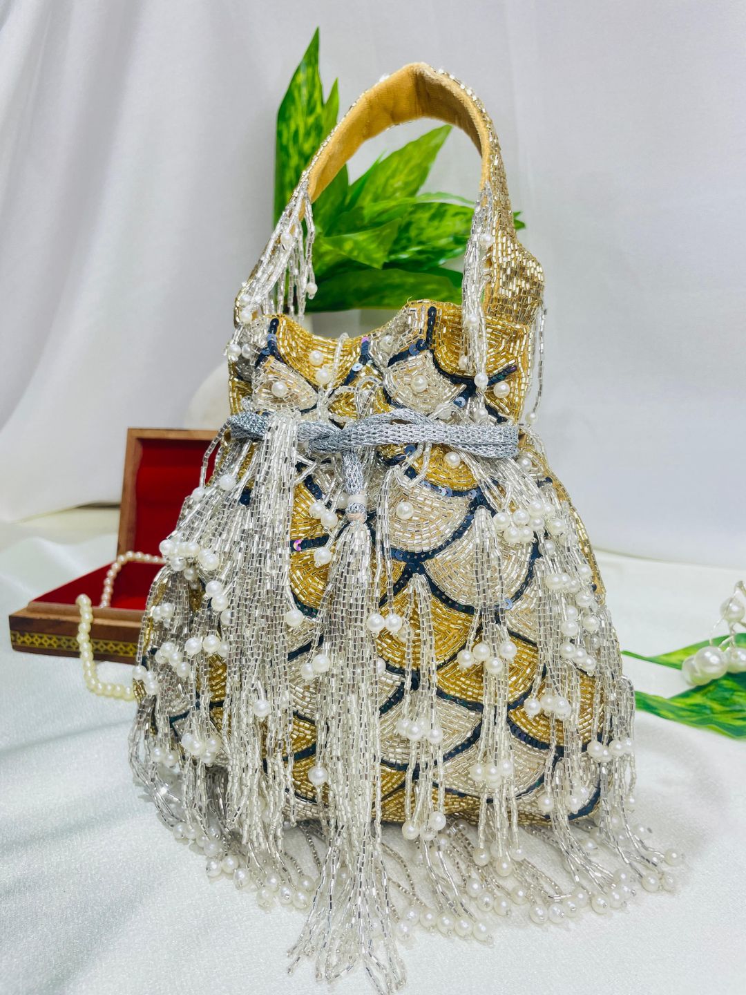Sophie red pearl flowers potli