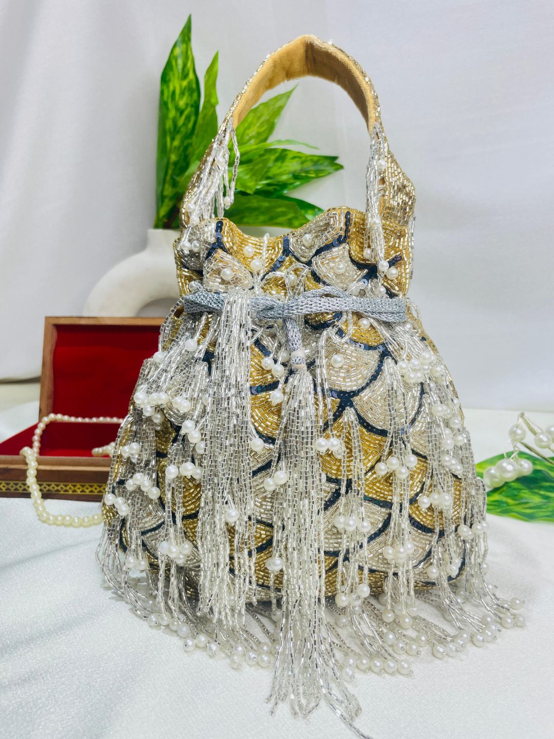Sophie red pearl flowers potli