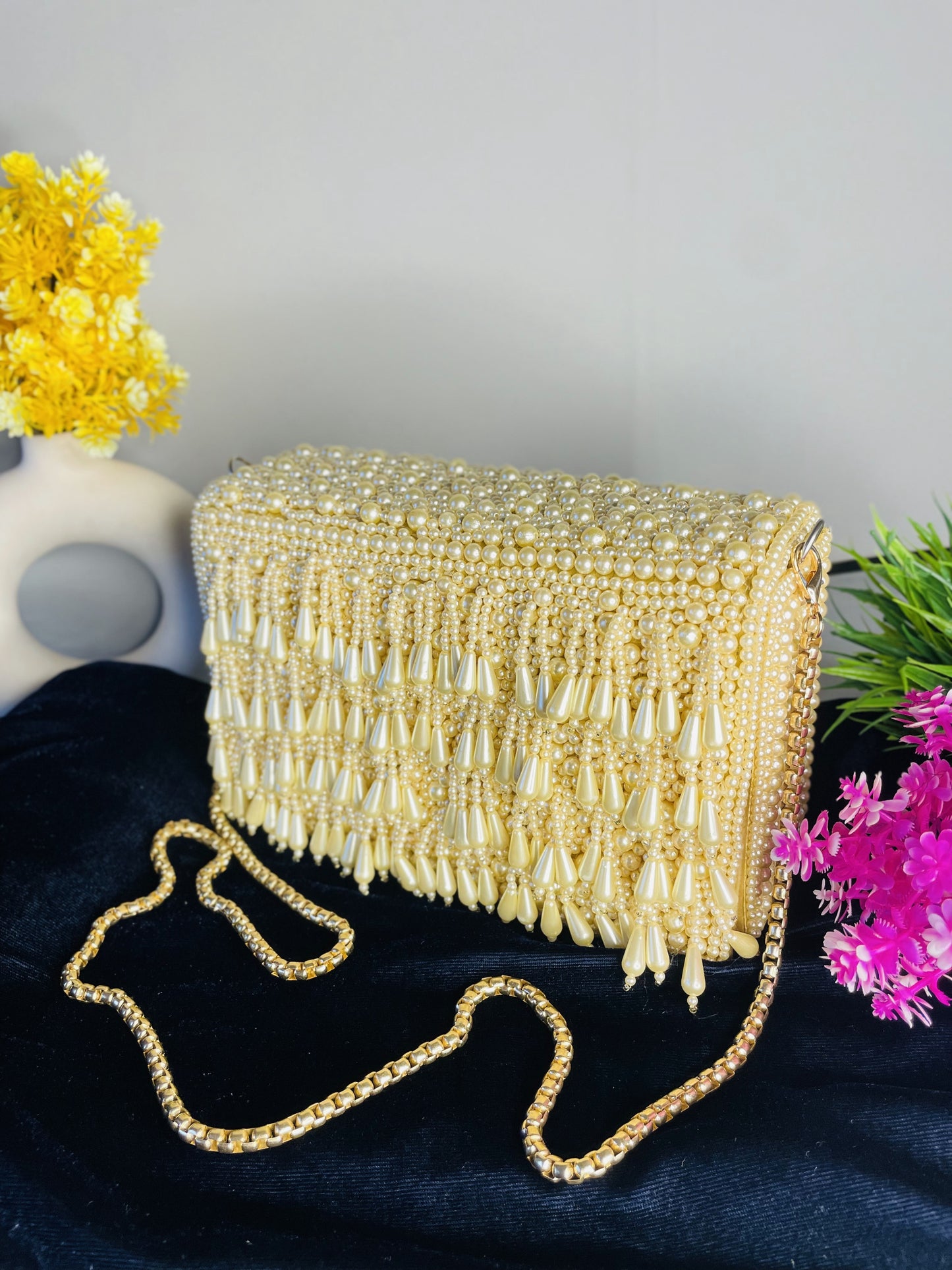 Pearl flap party clutch