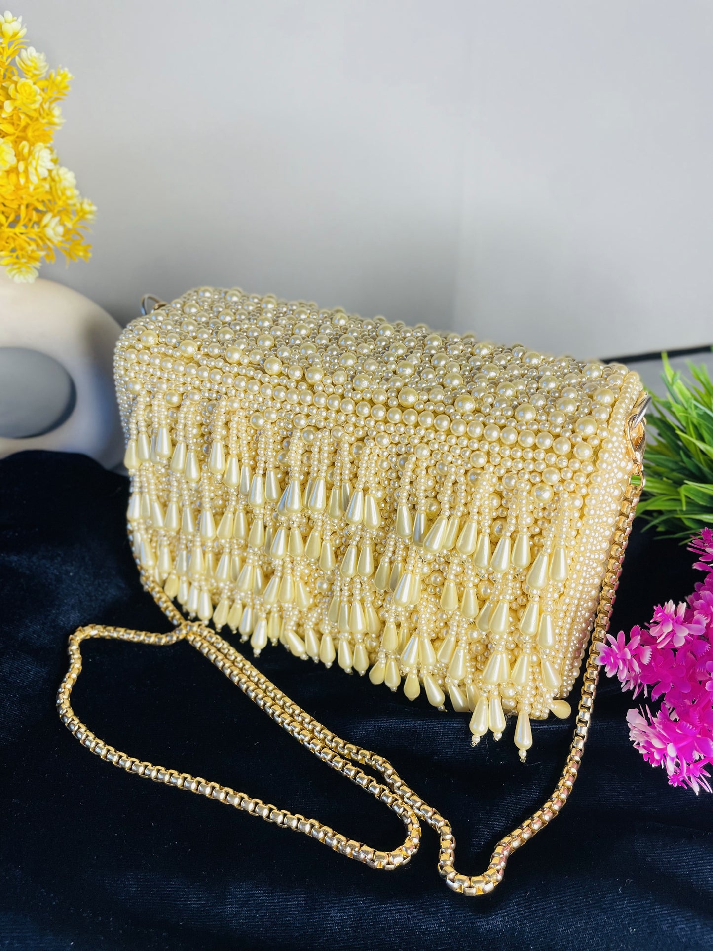 Pearl flap party clutch