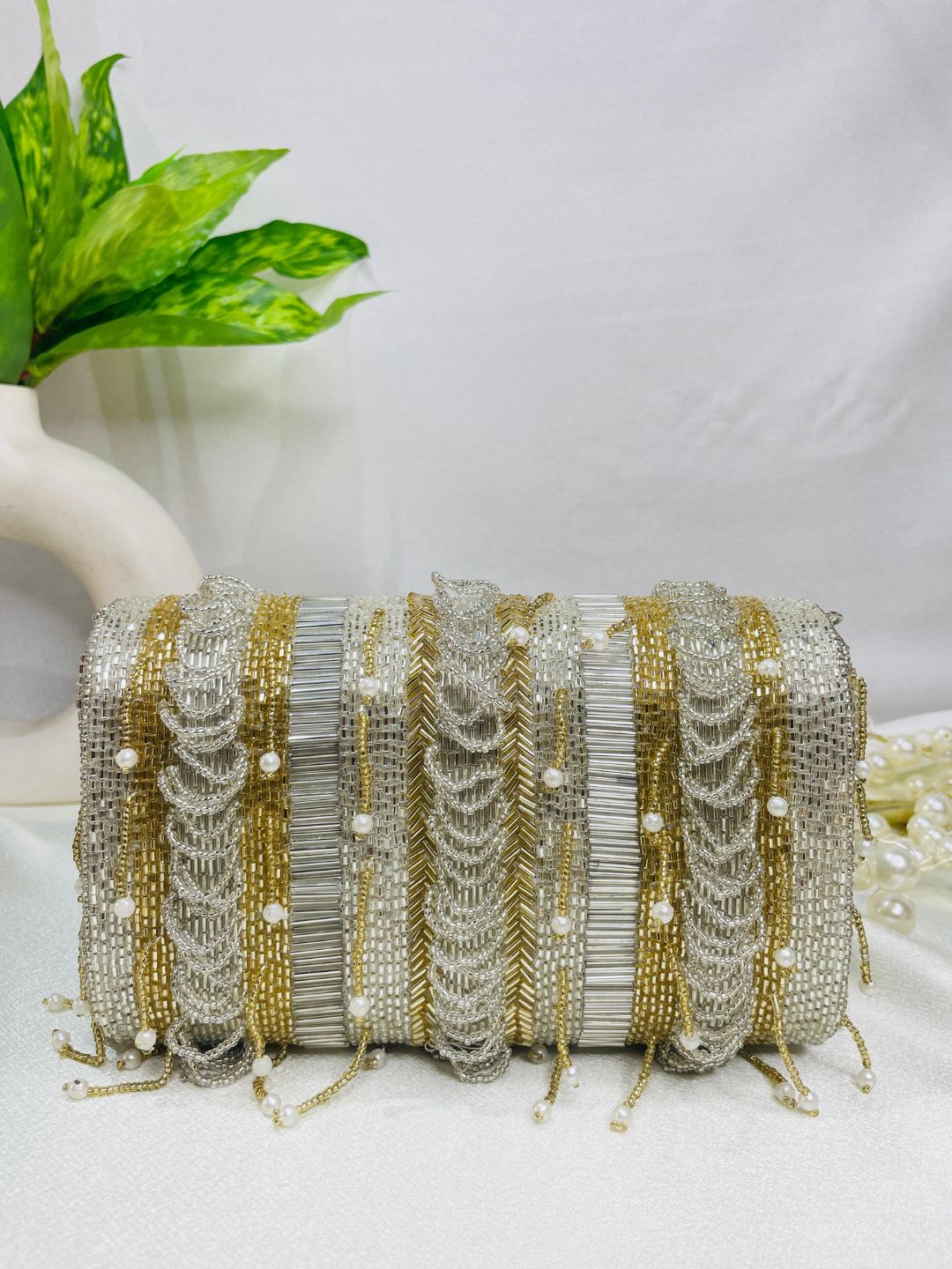 IDALIA nalki silver gold mix flap