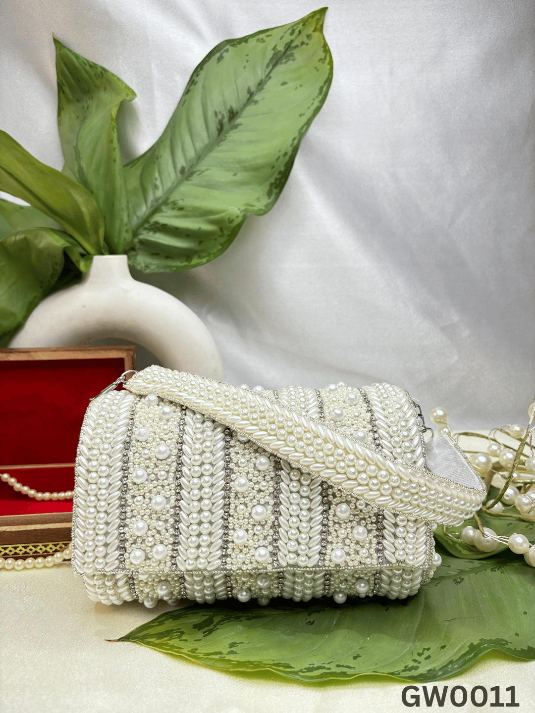 EHANA CELEBRITY EDITION PEARL WHITE