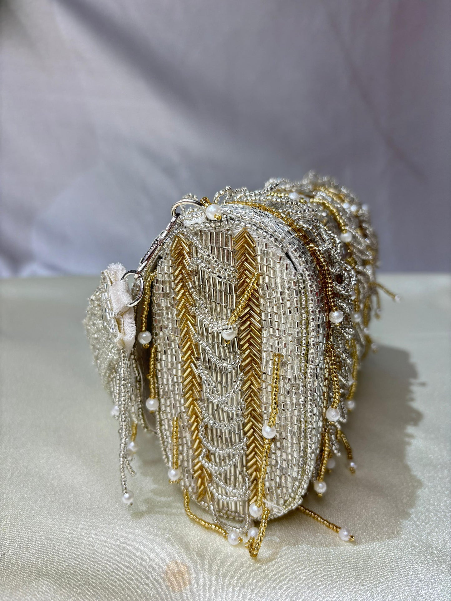 IDALIA nalki silver gold mix flap