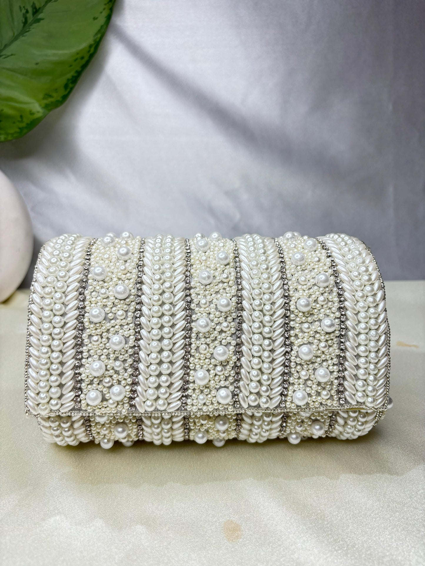 EHANA CELEBRITY EDITION PEARL WHITE