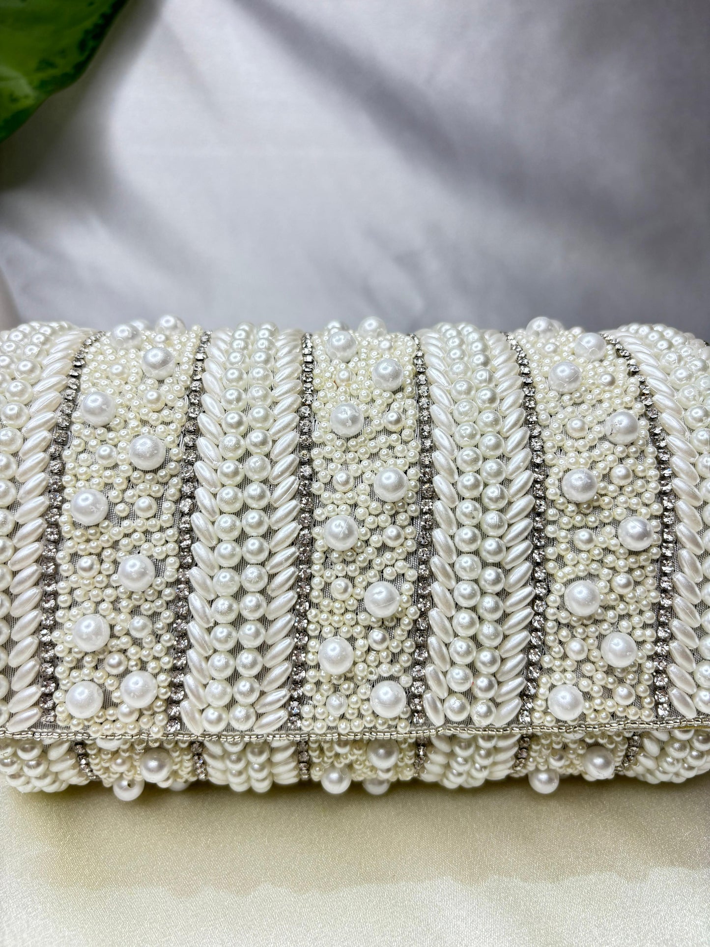 EHANA CELEBRITY EDITION PEARL WHITE