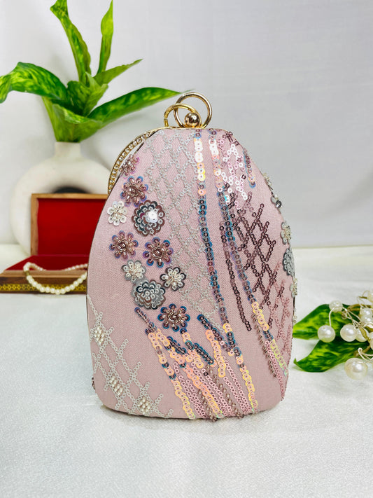 Sequence Leaf Black Half Frame