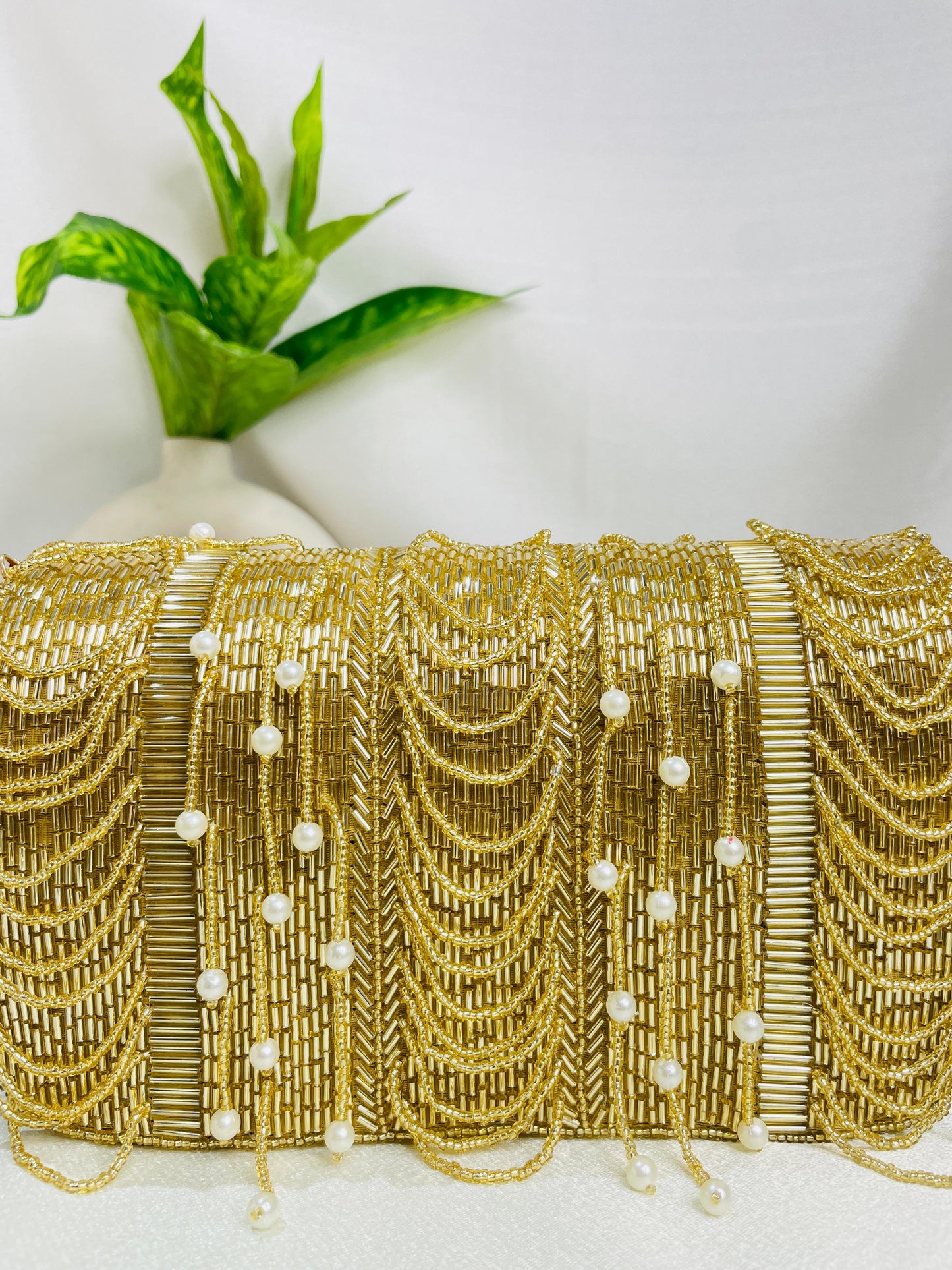 IDALIA nalki gold flap