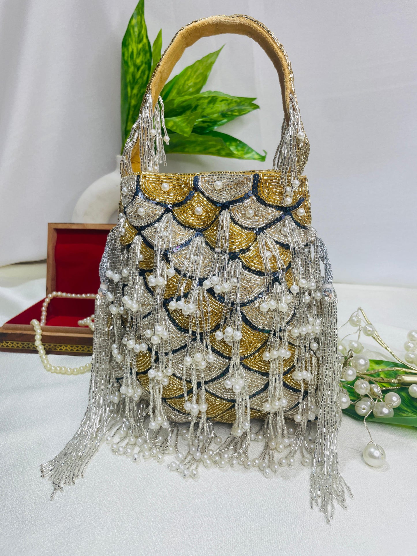 Sophie red pearl flowers potli