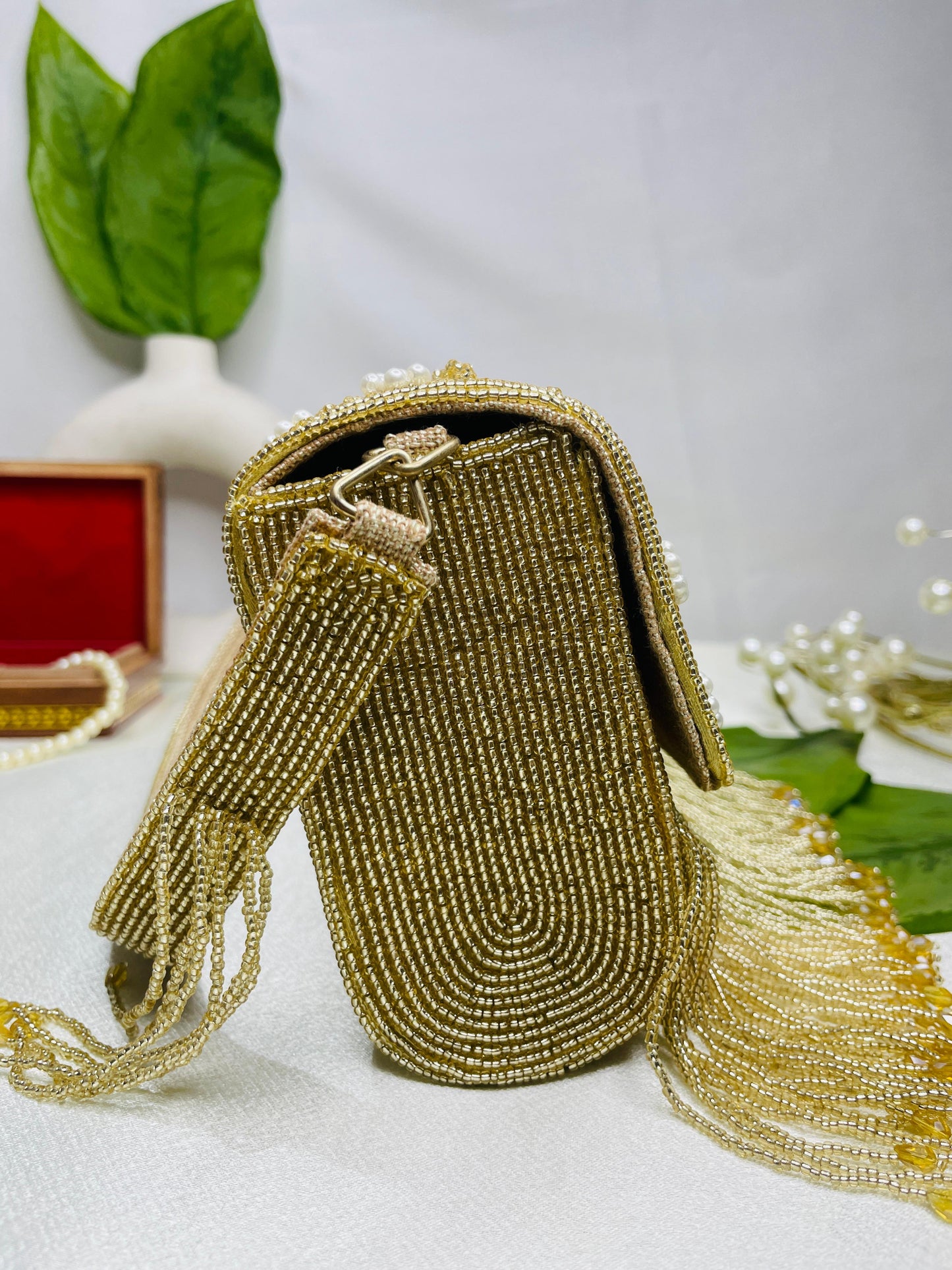 AMANI CUTDANA GOLDEN