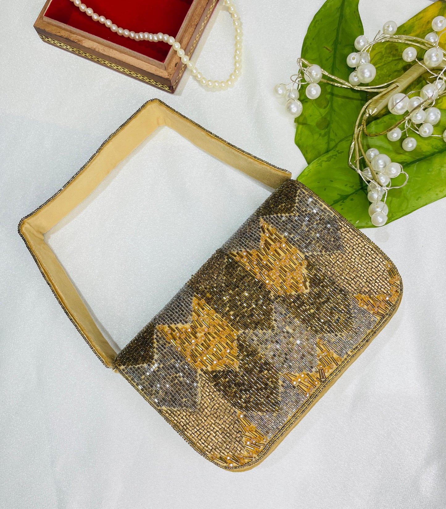 PAKIZA FLOWER THREE FOLD EMBROIDERD SUEDE