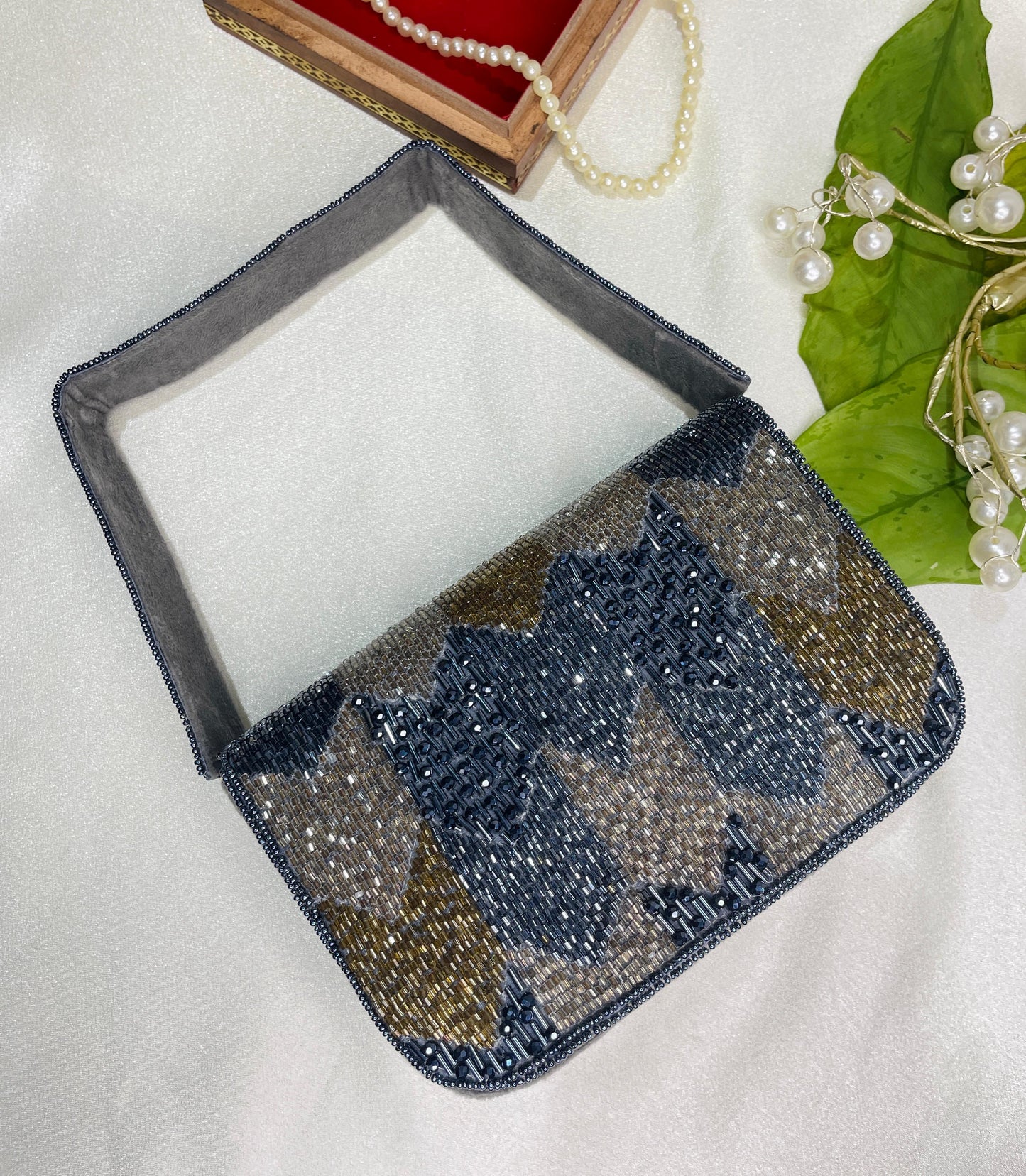 PAKIZA FLOWER THREE FOLD EMBROIDERD SUEDE