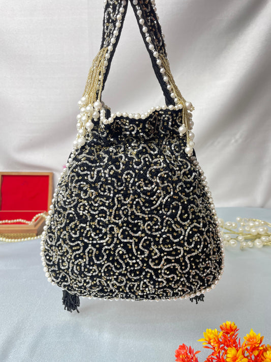 Amelia 3d handwork potli BEG