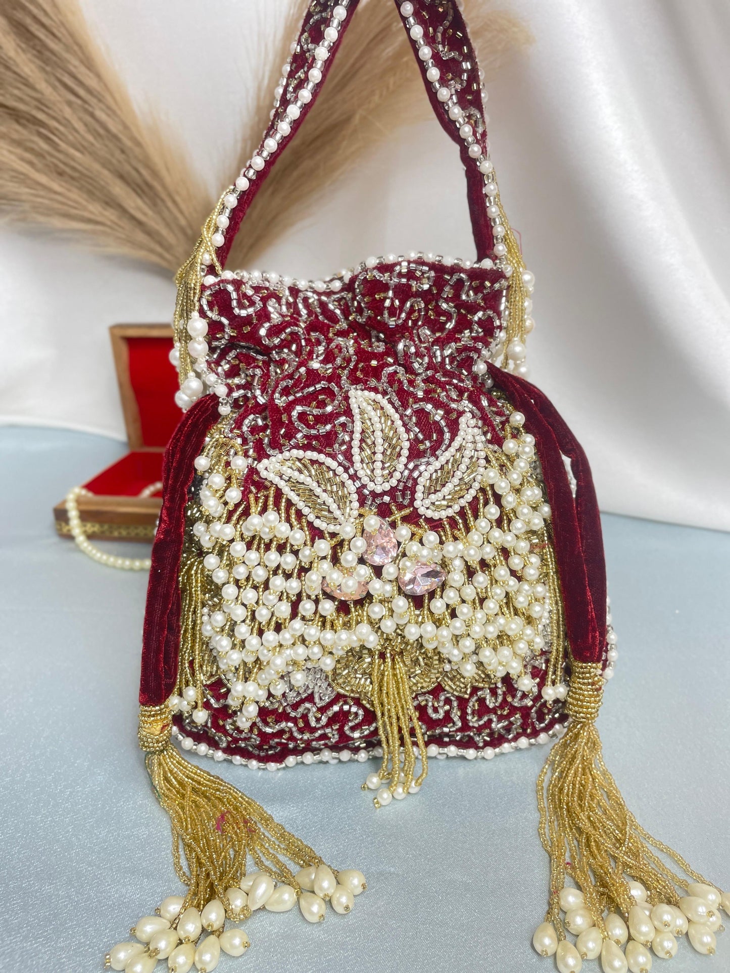 Amelia 3d handwork potli BEG