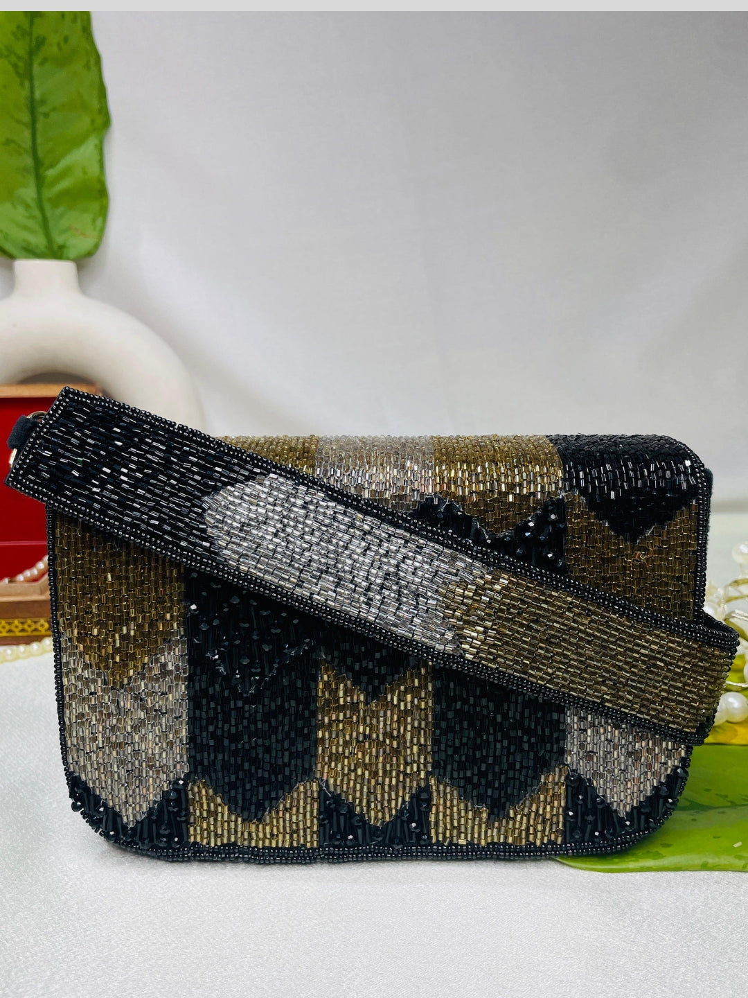 PAKIZA FLOWER THREE FOLD EMBROIDERD SUEDE
