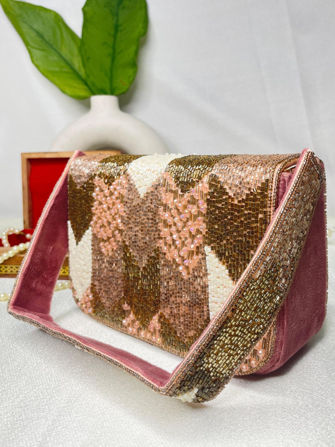 PAKIZA FLOWER THREE FOLD EMBROIDERD SUEDE