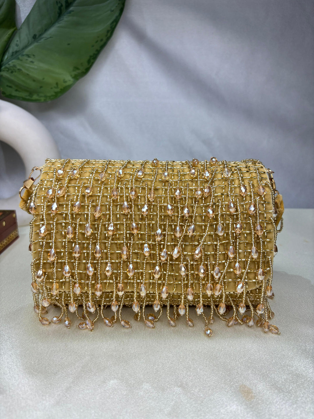 SUEDE CRYSTAL FOLD FLAP RED