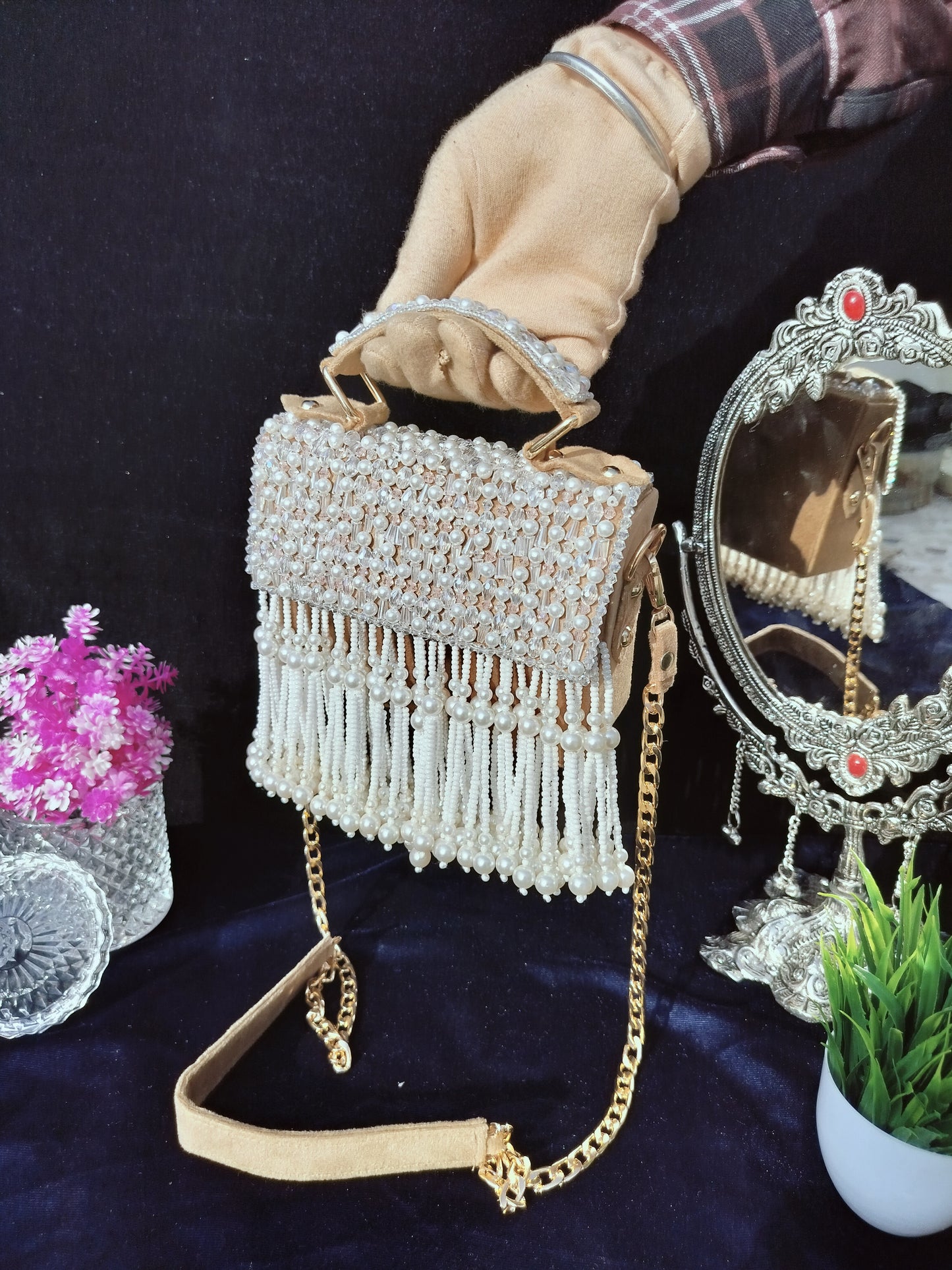 mehar celebrity edition mauve crystal clutch