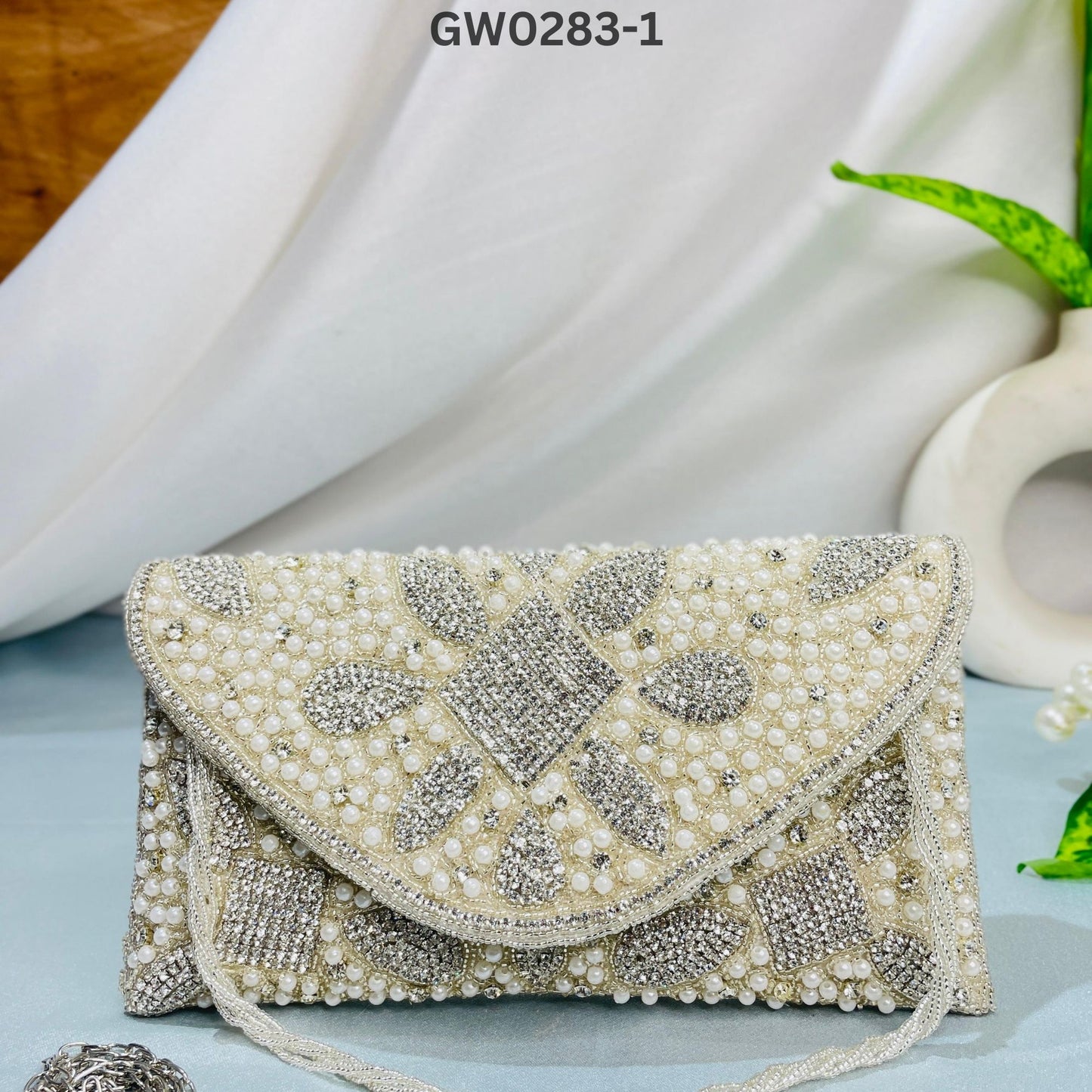 Nalki Work Multicolor Clutch – Dazzle with Every Detail