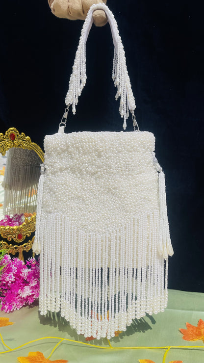 Julia pearl work potli