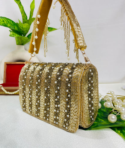 ORUNG CELEBRITY EDITION FLOER NALKI THREE FOLD GOLDEN