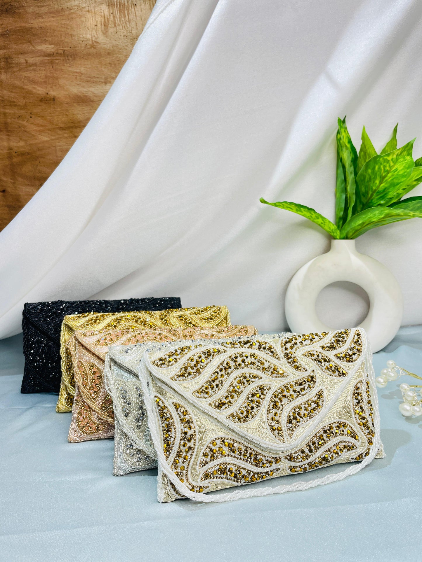 Nalki Work Multicolor Clutch – Dazle