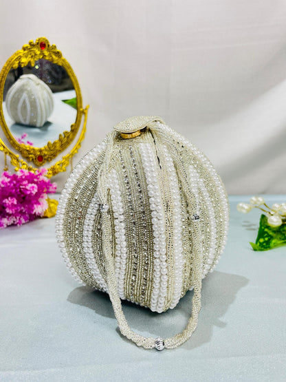 Elegant Beaded Potli Samosa Clutch – Grace in Every Detail Trendy Crafts
