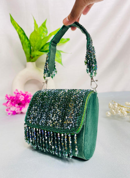 Crystal Bead Clutch – Trendy Crafts