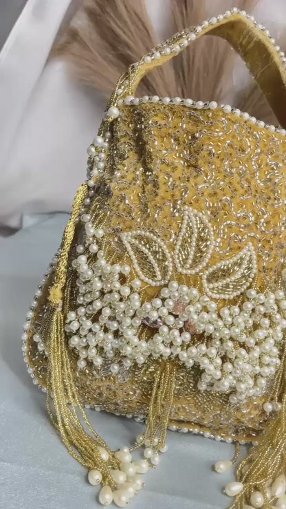 Amelia 3d handwork potli BEG